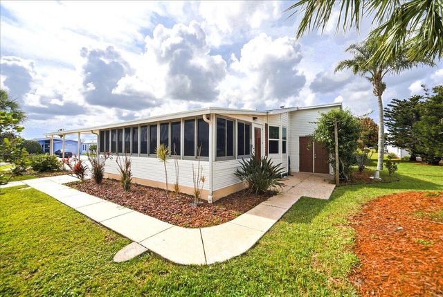 8391 Delphinium Court, Port St. Lucie, FL 34952