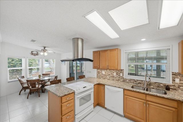 8391 Delphinium Court, Port St. Lucie, FL 34952
