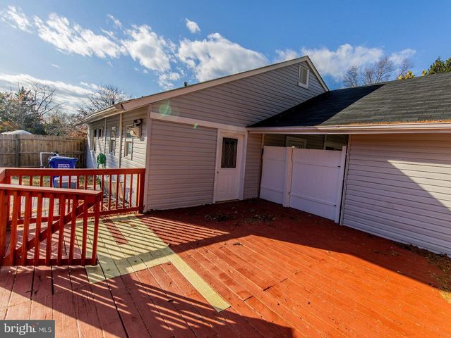 15901 PERKINS LN, Bowie, MD 20716