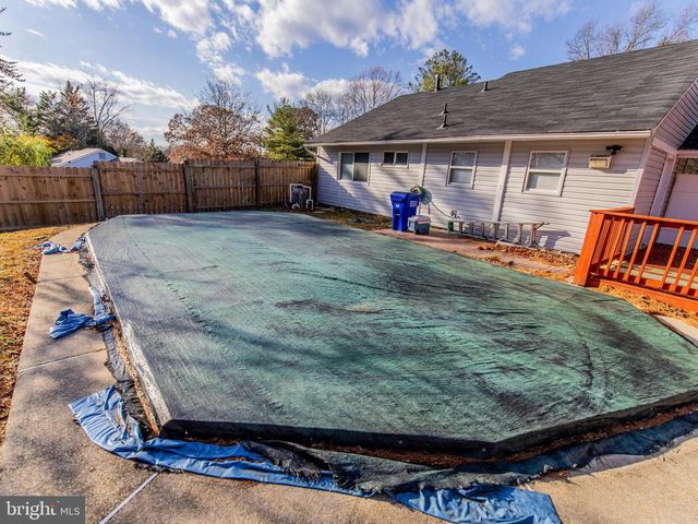 15901 PERKINS LN, Bowie, MD 20716