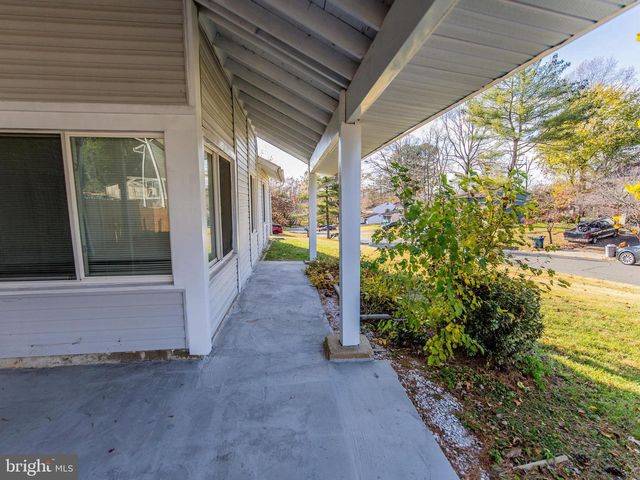 15901 PERKINS LN, Bowie, MD 20716