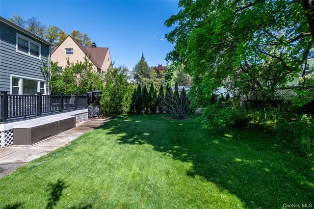 29 Oakdale Avenue, New Rochelle, NY 10801