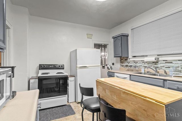 1435 Yarmouth Avenue, Cincinnati, OH 45237