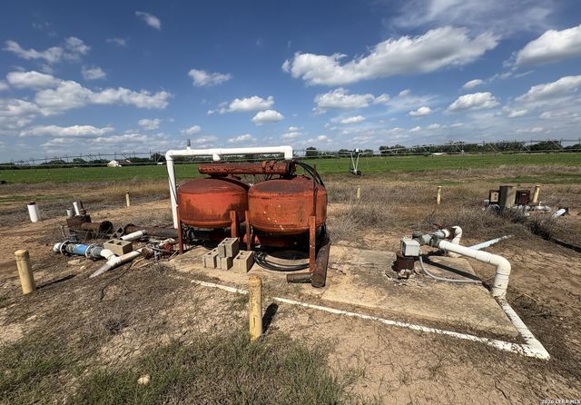 3125 Fm 2676, Hondo, TX 78861