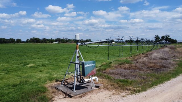 3125 Fm 2676, Hondo, TX 78861