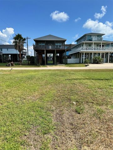 13127 Buccaneer Parkway, Freeport, TX 77541