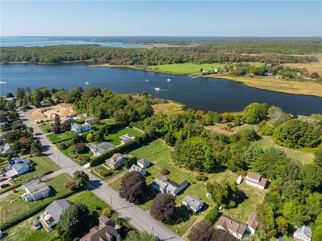 9 Champlin Drive, Westerly, RI 02891