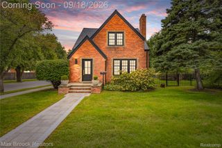 601 Catalpa Drive, Royal Oak, MI 48067