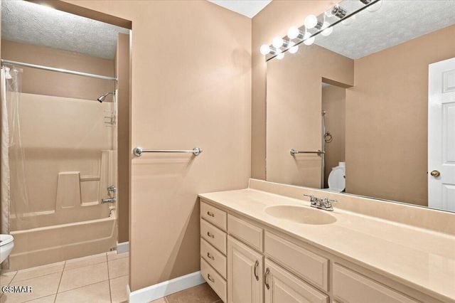 1272 Stonewall Jackson Drive, Dandridge, TN 37725