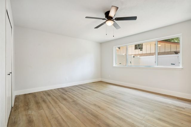 604 Buffalo Drive, Arlington, TX 76013