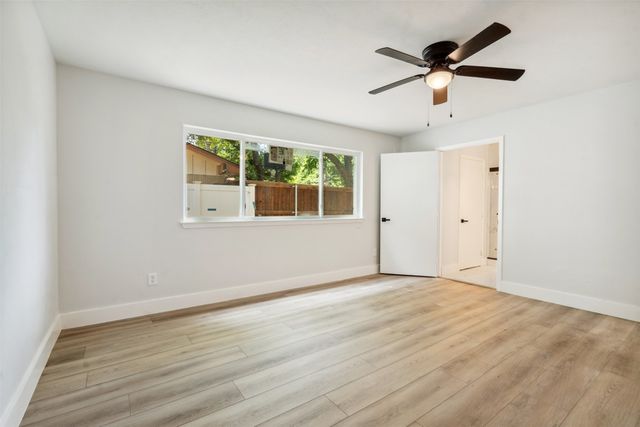 604 Buffalo Drive, Arlington, TX 76013