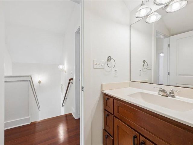3211 Holton ST 3211B, Austin, TX 78702