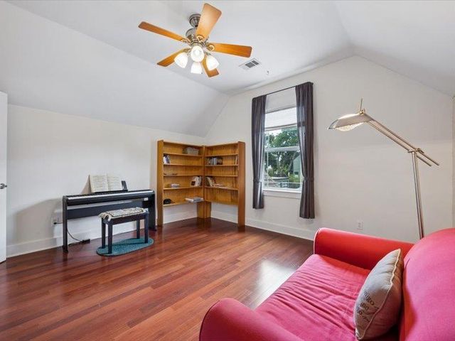 3211 Holton ST 3211B, Austin, TX 78702