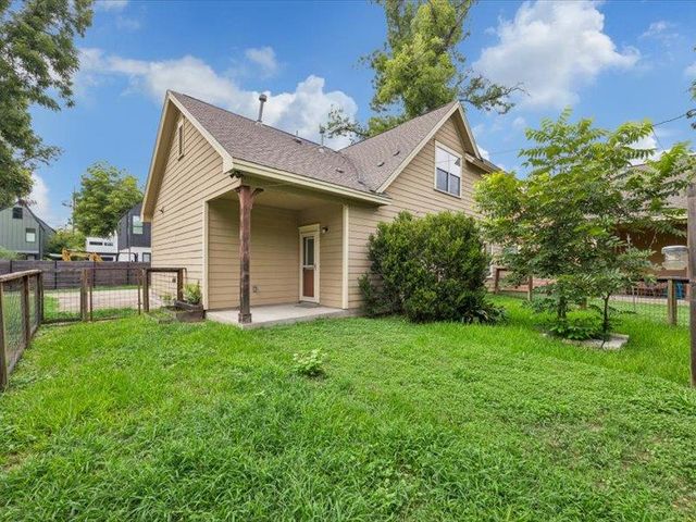3211 Holton ST 3211B, Austin, TX 78702