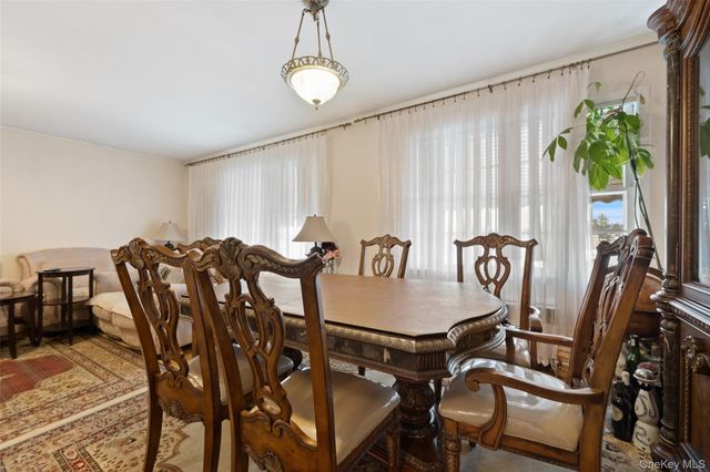 7714 Cypress Hills Street, Glendale, NY 11385