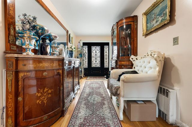 7714 Cypress Hills Street, Glendale, NY 11385