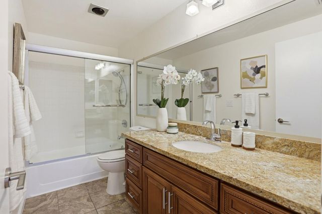 1400 Bowe Ave 902, Santa Clara, CA 95051