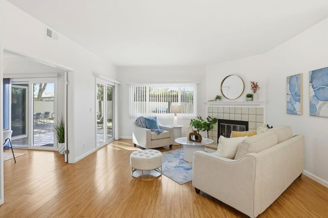 1400 Bowe Ave 902, Santa Clara, CA 95051