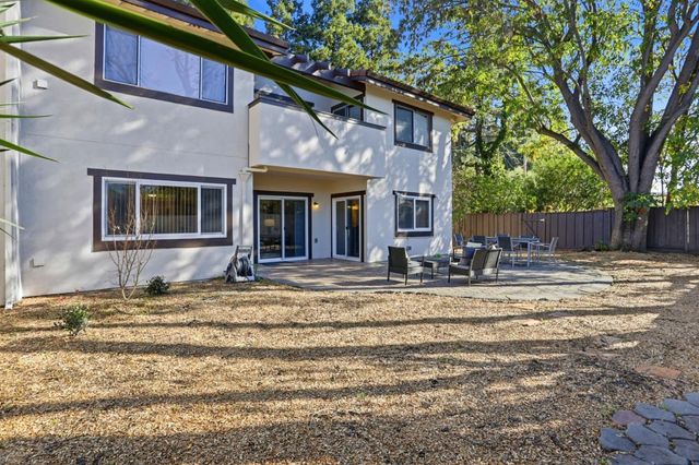 1400 Bowe Ave 902, Santa Clara, CA 95051