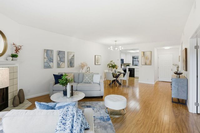 1400 Bowe Ave 902, Santa Clara, CA 95051