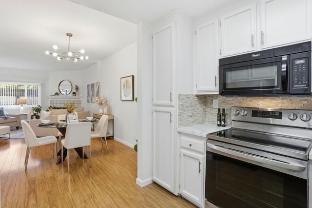 1400 Bowe Ave 902, Santa Clara, CA 95051