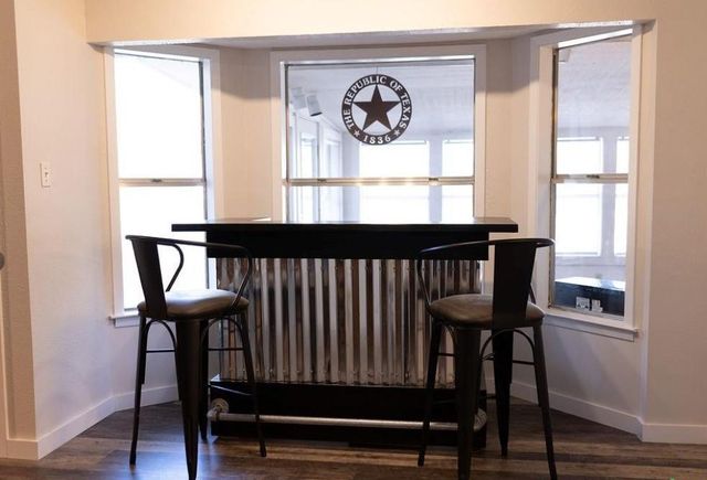 188 Cavalry Rd, Victoria, TX 77905