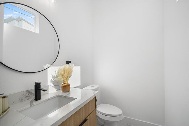 3407 Baer Street, Houston, TX 77020