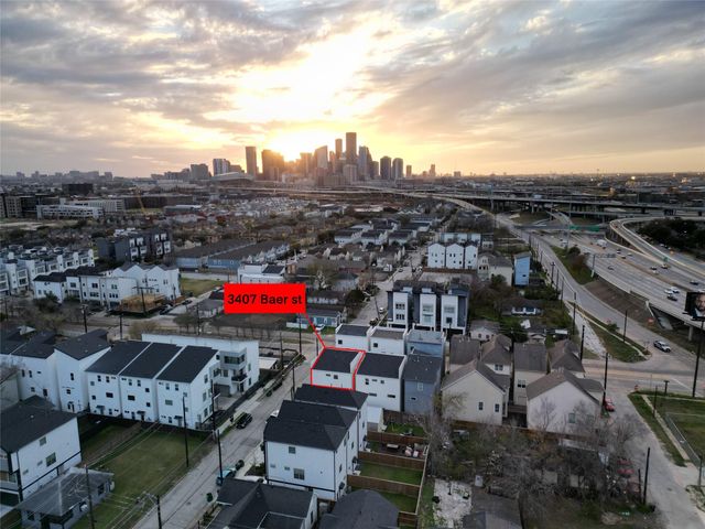 3407 Baer Street, Houston, TX 77020