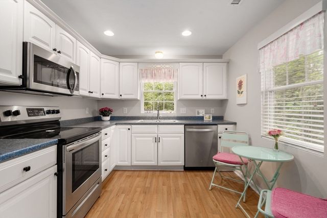 894 East Street 3, Walpole, MA 02081