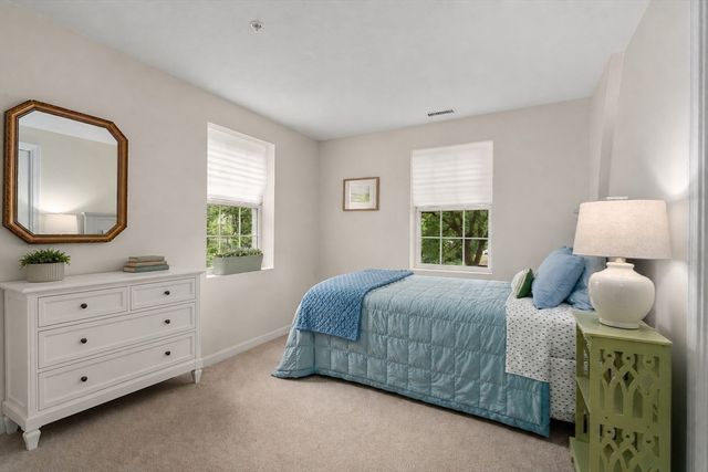 894 East Street 3, Walpole, MA 02081