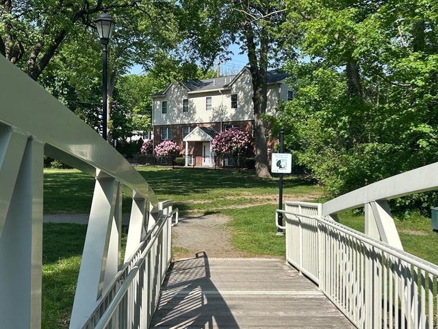 894 East Street 3, Walpole, MA 02081