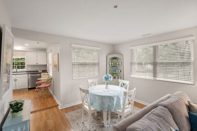 894 East Street 3, Walpole, MA 02081