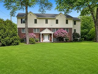 894 East Street 3, Walpole, MA 02081