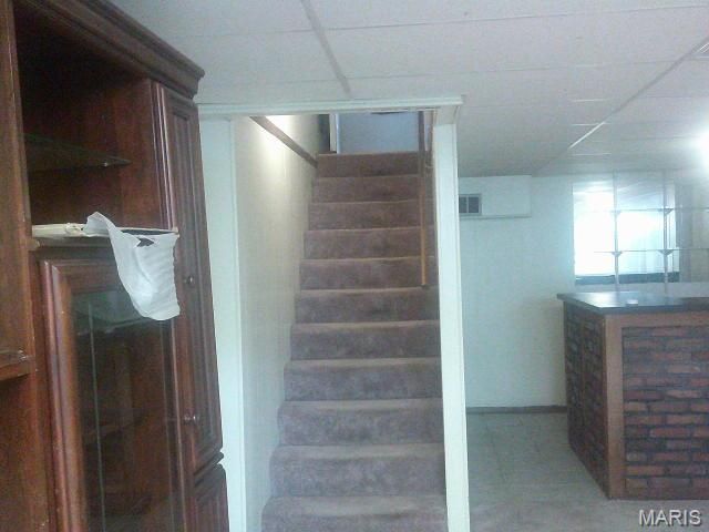 1972 Shoreham Drive, Florissant, MO 63033