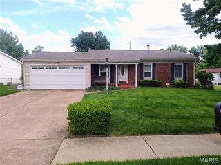 1972 Shoreham Drive, Florissant, MO 63033