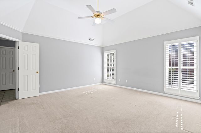 8217 THORNE DR, Bartlett, TN 38002