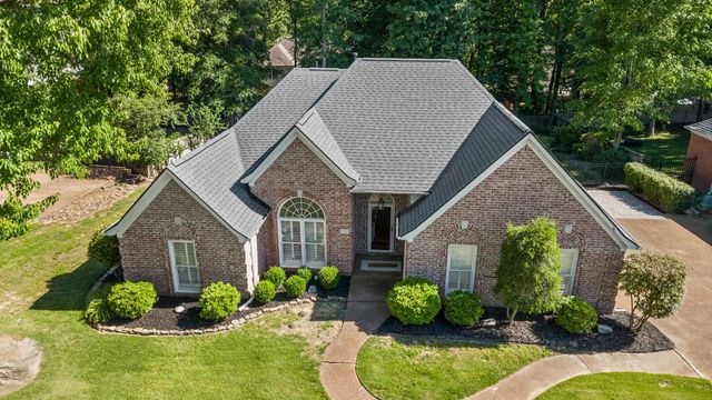 8217 THORNE DR, Bartlett, TN 38002