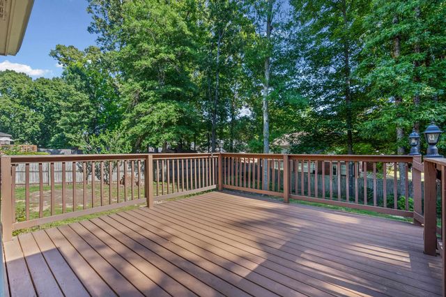 8217 THORNE DR, Bartlett, TN 38002