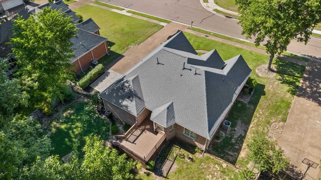 8217 THORNE DR, Bartlett, TN 38002