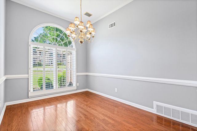 8217 THORNE DR, Bartlett, TN 38002