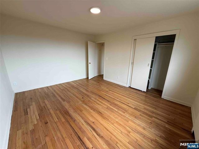 428 Northwood Way 1, Palisades Park, NJ 07650