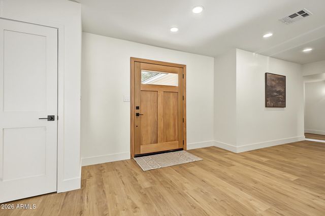 3527 S OAK Street, Tempe, AZ 85282