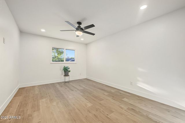 3527 S OAK Street, Tempe, AZ 85282