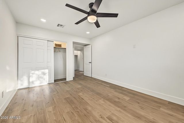3527 S OAK Street, Tempe, AZ 85282