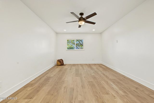 3527 S OAK Street, Tempe, AZ 85282