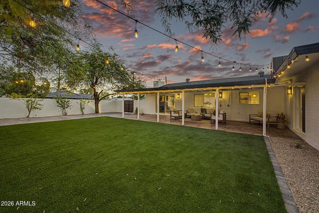 3527 S OAK Street, Tempe, AZ 85282