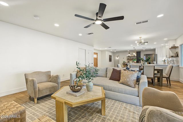 3527 S OAK Street, Tempe, AZ 85282