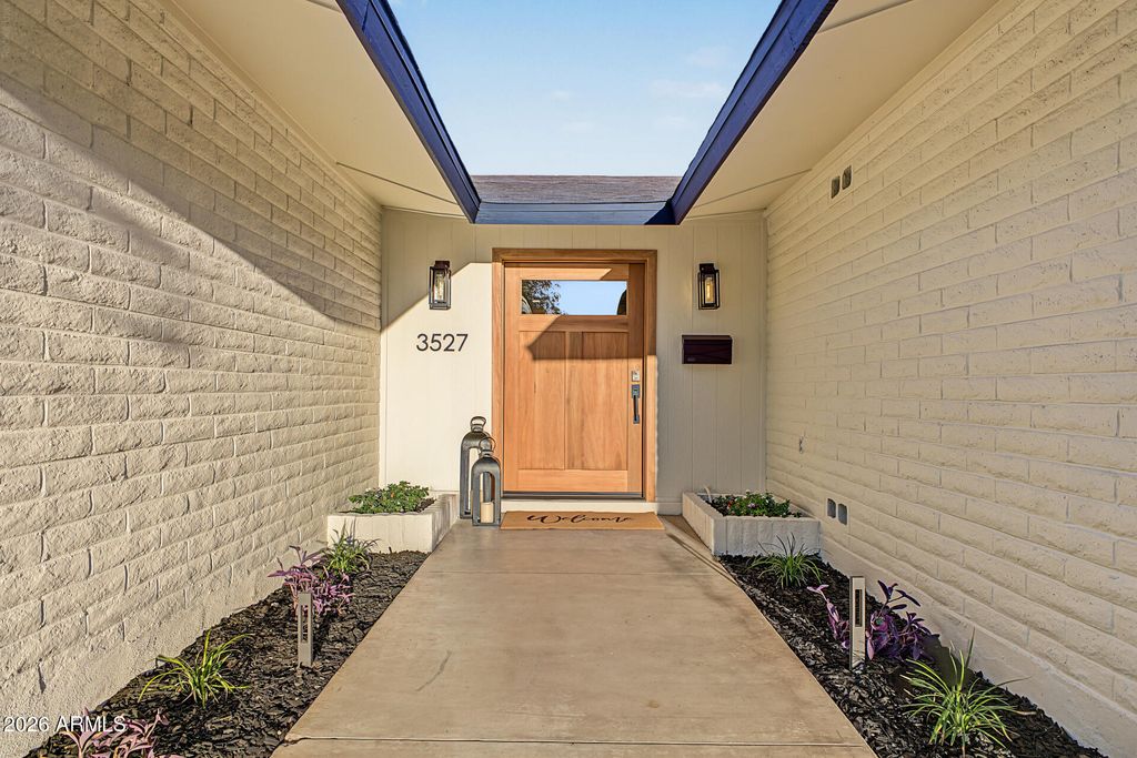 3527 S OAK Street, Tempe, AZ 85282 — photo 2