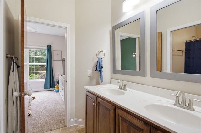 207 Devonhurst Drive, Seneca, SC 29678