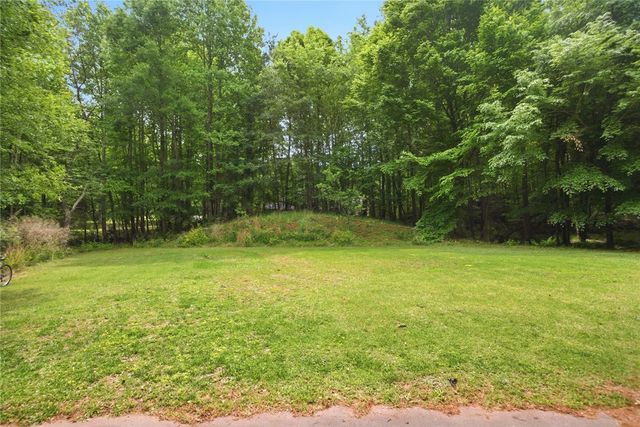 207 Devonhurst Drive, Seneca, SC 29678
